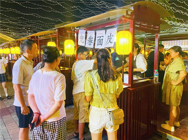 點(diǎn)亮夜間經(jīng)濟(jì)，激發(fā)城市活力——“夜珠山·碼頭夜市”正式開市！