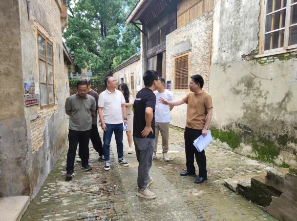 下沉一線靠前監(jiān)督 護航企業(yè)安全生產(chǎn)